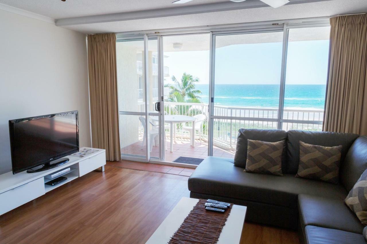 Crystal Beachfront Apartments Гоулд Коуст Екстериор снимка
